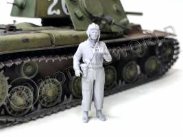 Фигура командира танка СССР 1943 г., поза 5. Масштаб 1:35