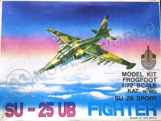 Склеиваемая пластиковая модель учебно-боевой штурмовик Su-25UB (SU-28 Sport). Масштаб 1:72