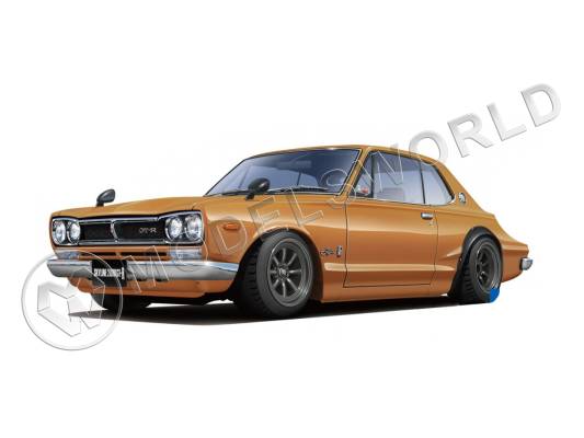 Склеиваемая пластиковая модель Nissan Skyline 2000 GT-R Custom Wheel (Safari Brown). Масштаб 1:32