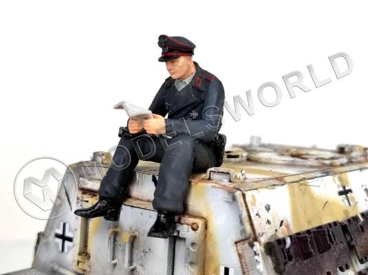 Фигура танкиста, Германия, лето 1943 г., поза 4. Масштаб 1:35