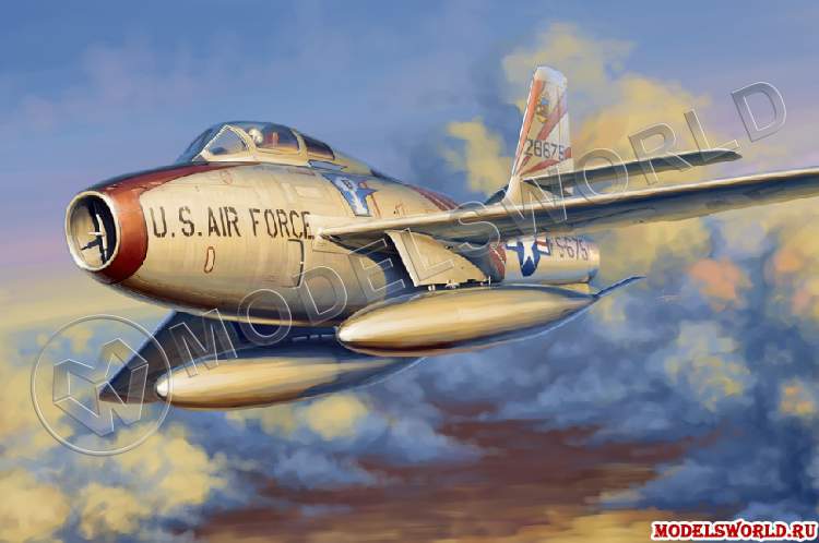Склеиваемая пластиковая модель самолета F-84F Thunderstreak. Масштаб 1:48 - фото 1