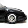 Готовая модель автомобиля Koenig Porsche 911 в масштабе 1:24