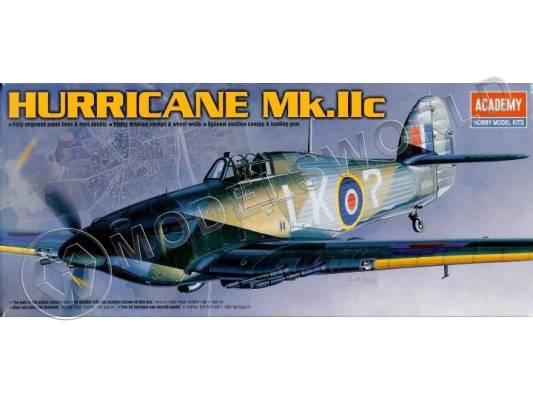 Склеиваемая пластиковая модель Самолет Hawker Hurricane Mk.IIC. Масштаб 1:72 