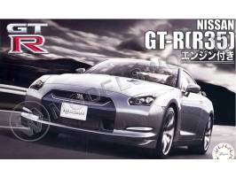 Склеиваемая пластиковая модель автомобиль Nissan GT-R (R35). Масштаб 1:24