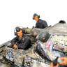 Готовая модель Немецкий танк Pz IV E с экипажем в масштабе 1:35