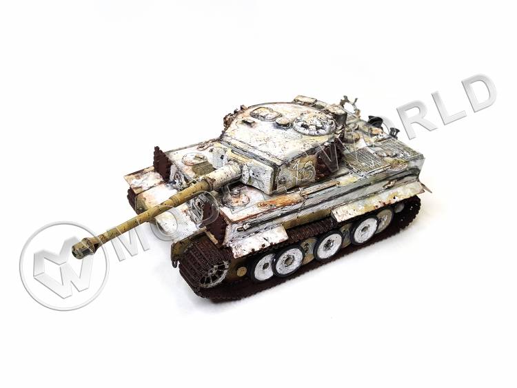 Готовая модель немецкий танк Tiger, Курляндия, в масштабе 1:35 - фото 1