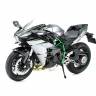 Склеиваемая пластиковая модель мотоцикла Kawasaki Ninja H2 Carbon. Масштаб 1:12