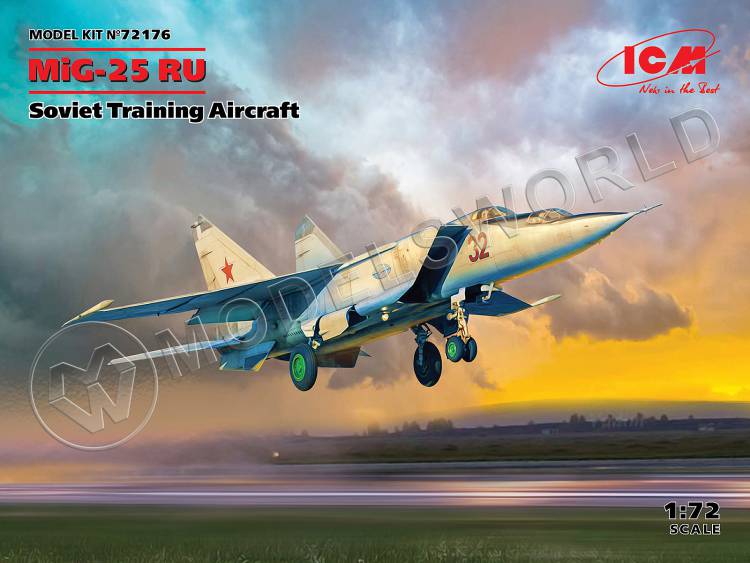 Склеиваемая пластиковая модель МиГ-25 РУ, Советский учебный самолет. Масштаб 1:72 - фото 1