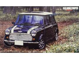 Склеиваемая пластиковая модель Old Mini Cooper 1.3i. Масштаб 1:24
