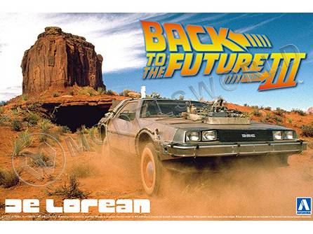 Склеиваемая пластиковая модель автомобиль из фильма "Back To The Future" DeLorean from Part III. Масштаб 1:24