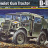 Склеиваемая пластиковая модель автомобиль Chevrolet gun tractor. Масштаб 1:35