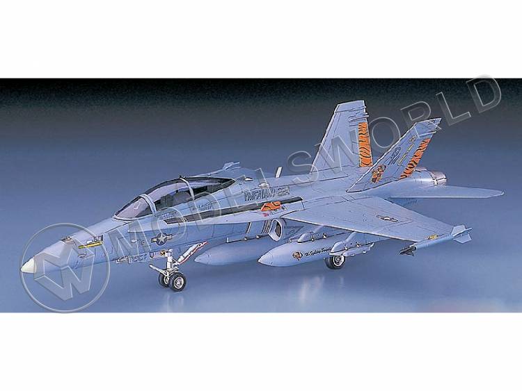 Склеиваемая пластиковая модель самолета F/A-18D Hornet D9. Масштаб 1:72 - фото 1