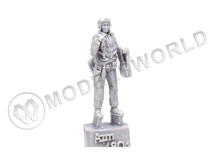 Фигура Пилот US MARINE периода второй мировой войны. Масштаб 1:48 - фото 1